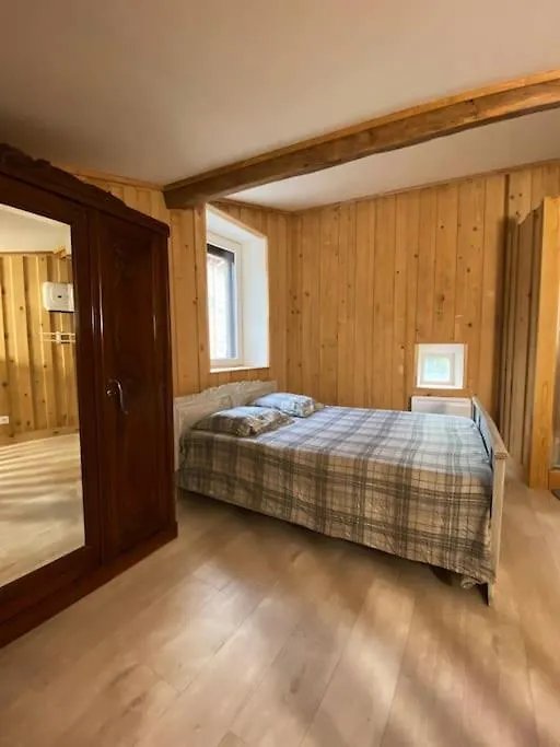 Holiday home Gite : La Vieille Batisse. La Baume-Cornillane France
