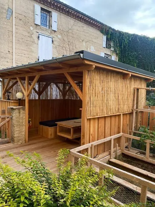 Gite : La Vieille Batisse. La Baume-Cornillane Holiday home